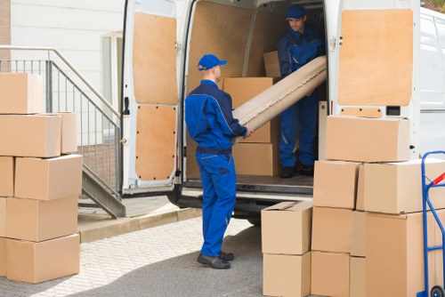 Moving van service for home relocations in Hendon